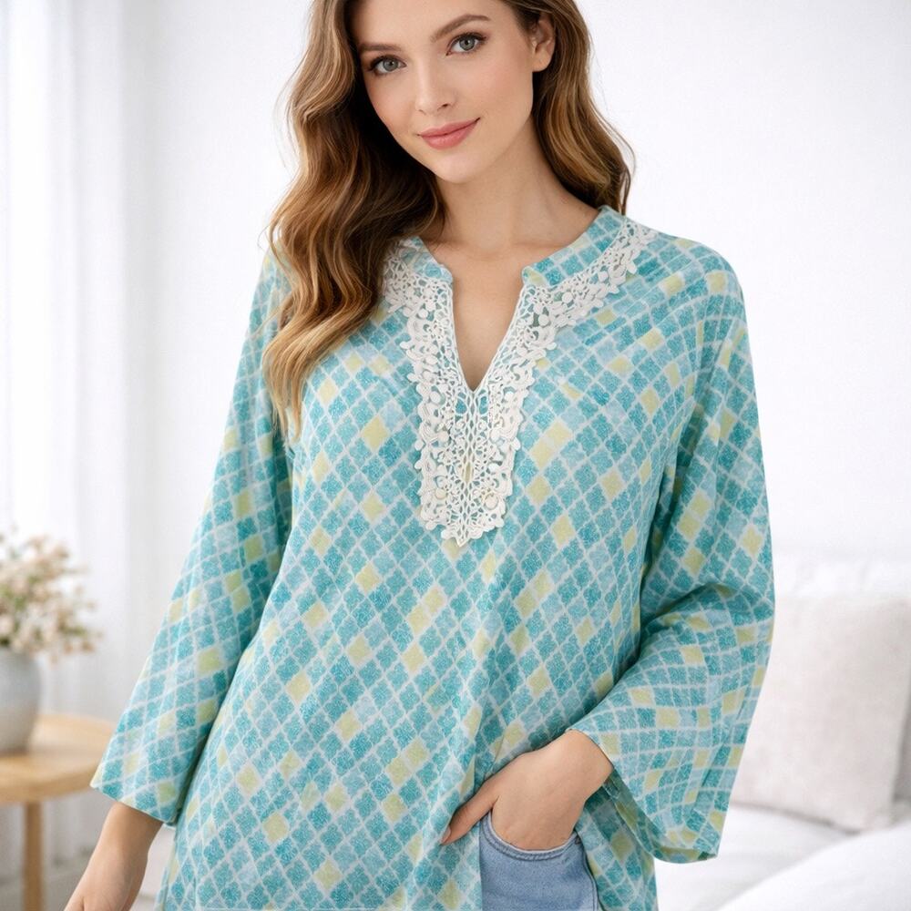 Appleseed's XL Blue Medallion Print Split Neck Tunic 3/4 Sleeve Resort